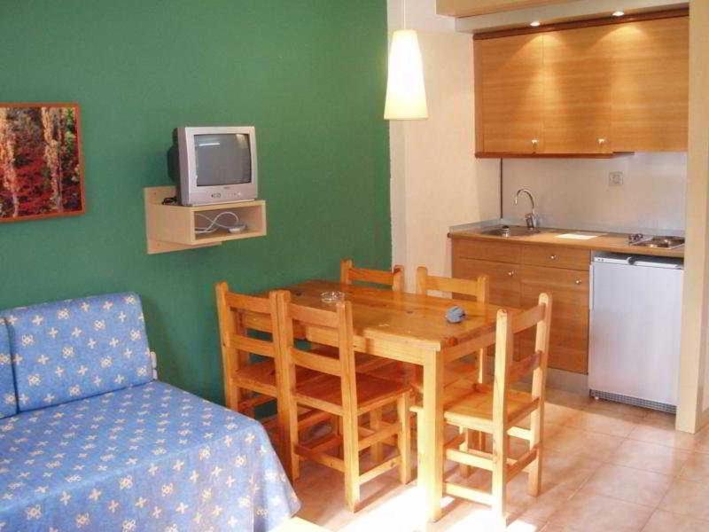 Residencial La Solana Hotel Vall De Boi Ngoại thất bức ảnh
